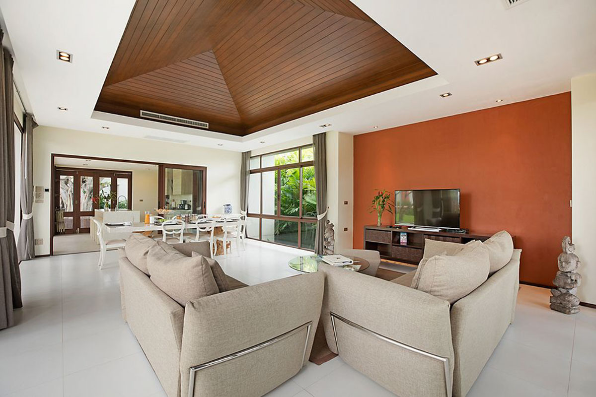 ID:699 Four bedroom villa near Samrong beach