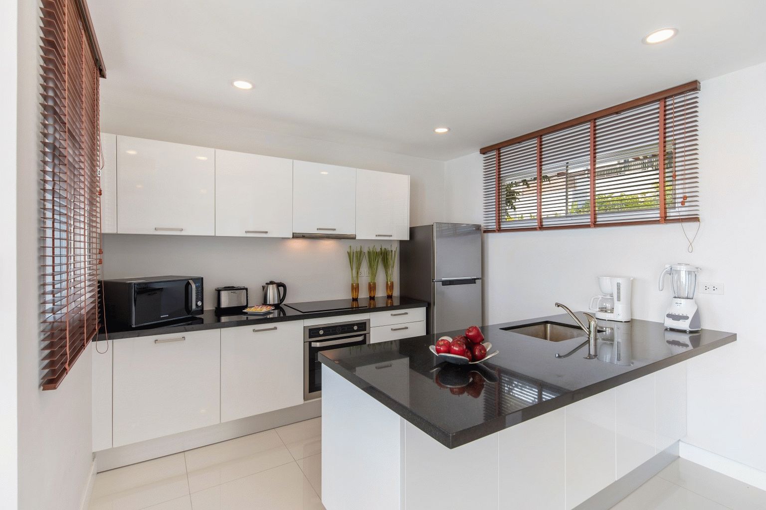 ID:511 Three bedrooms townhouse on Choeng Mon