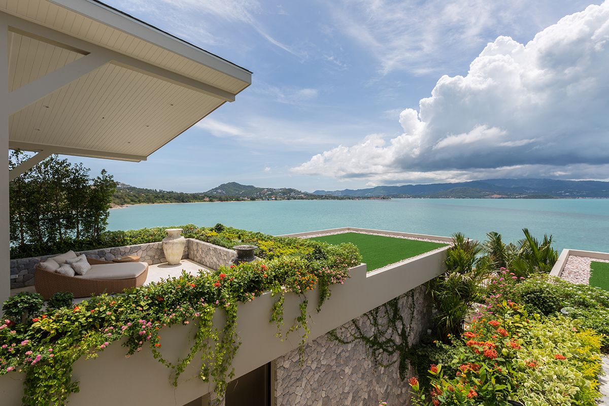 ID:711 6 bedroom villa on Samrong beach