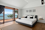 ID:599/BFM Four bedrooms villa on the beachfront of Bophut. 