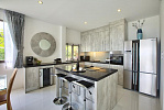 ID:143 Four bedrooms on Plai Laem