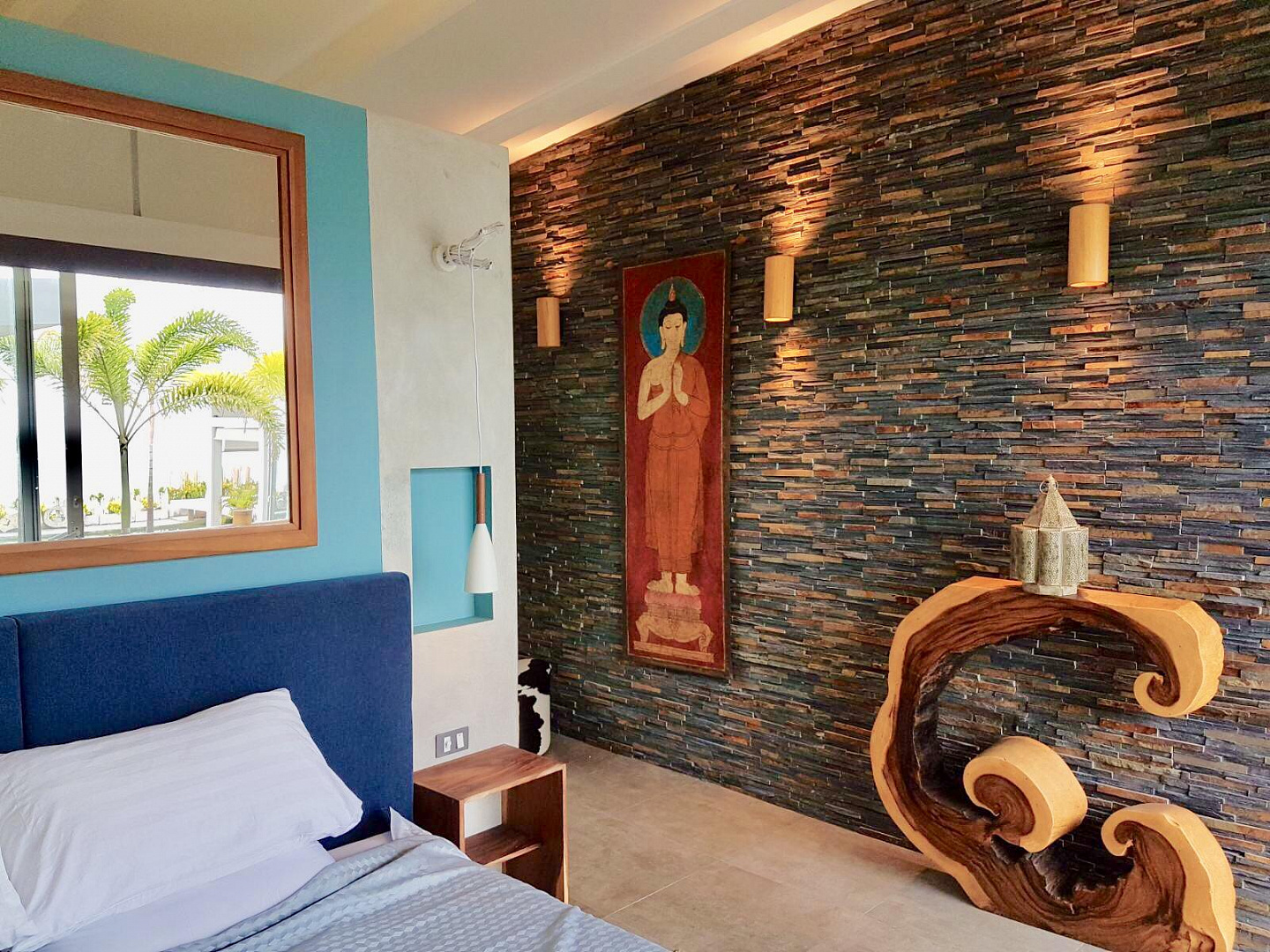 ID:733 Five bedroom beachfront villa on Samrong
