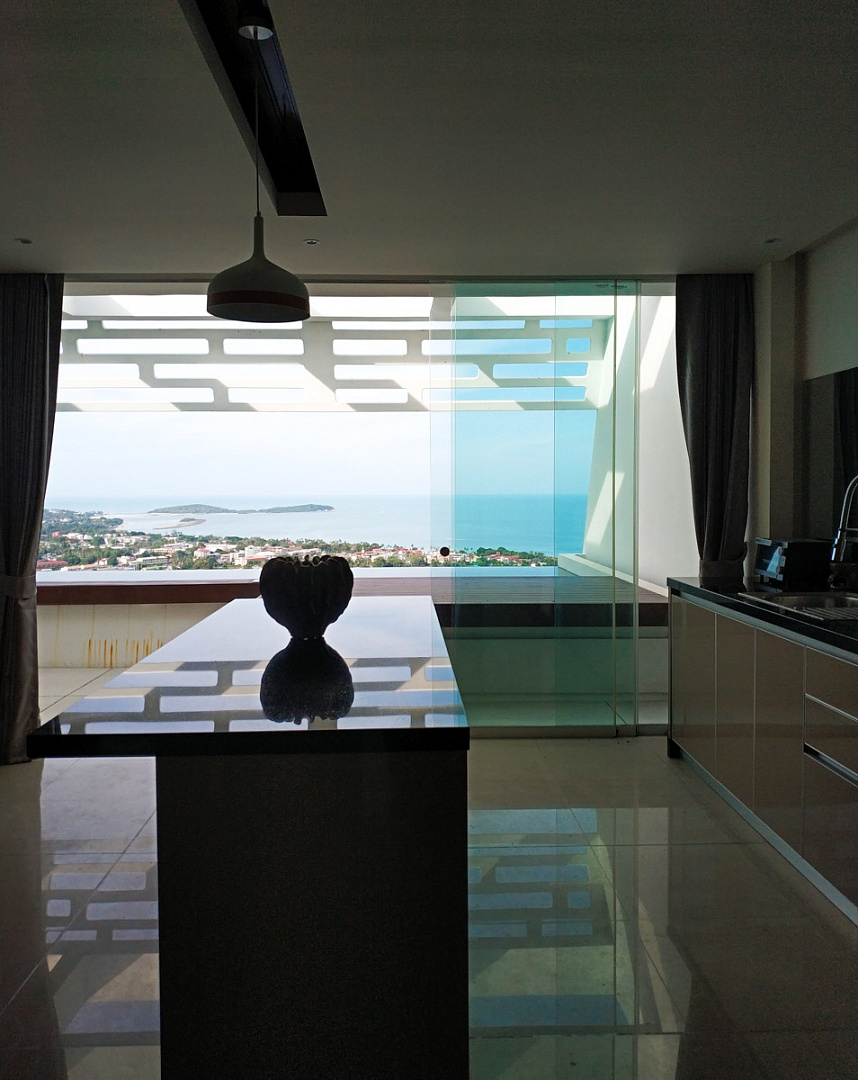 ID:653/P2V210 3-bedroom Villa with sea view in Chaweng