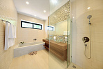 ID:472 four Bedroom Villa with sea view on Maenam